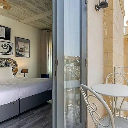 Lady Todd 3* Sliema