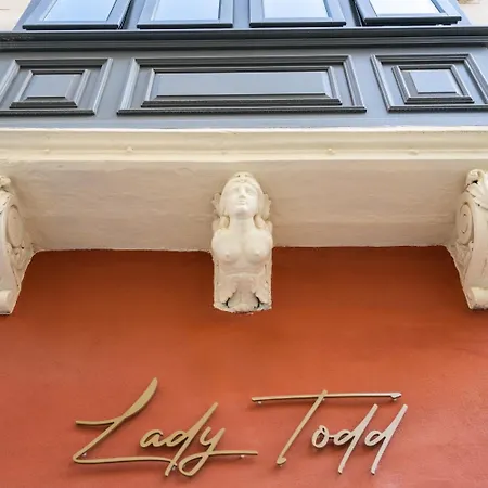 Ξενοδοχείο Lady Todd